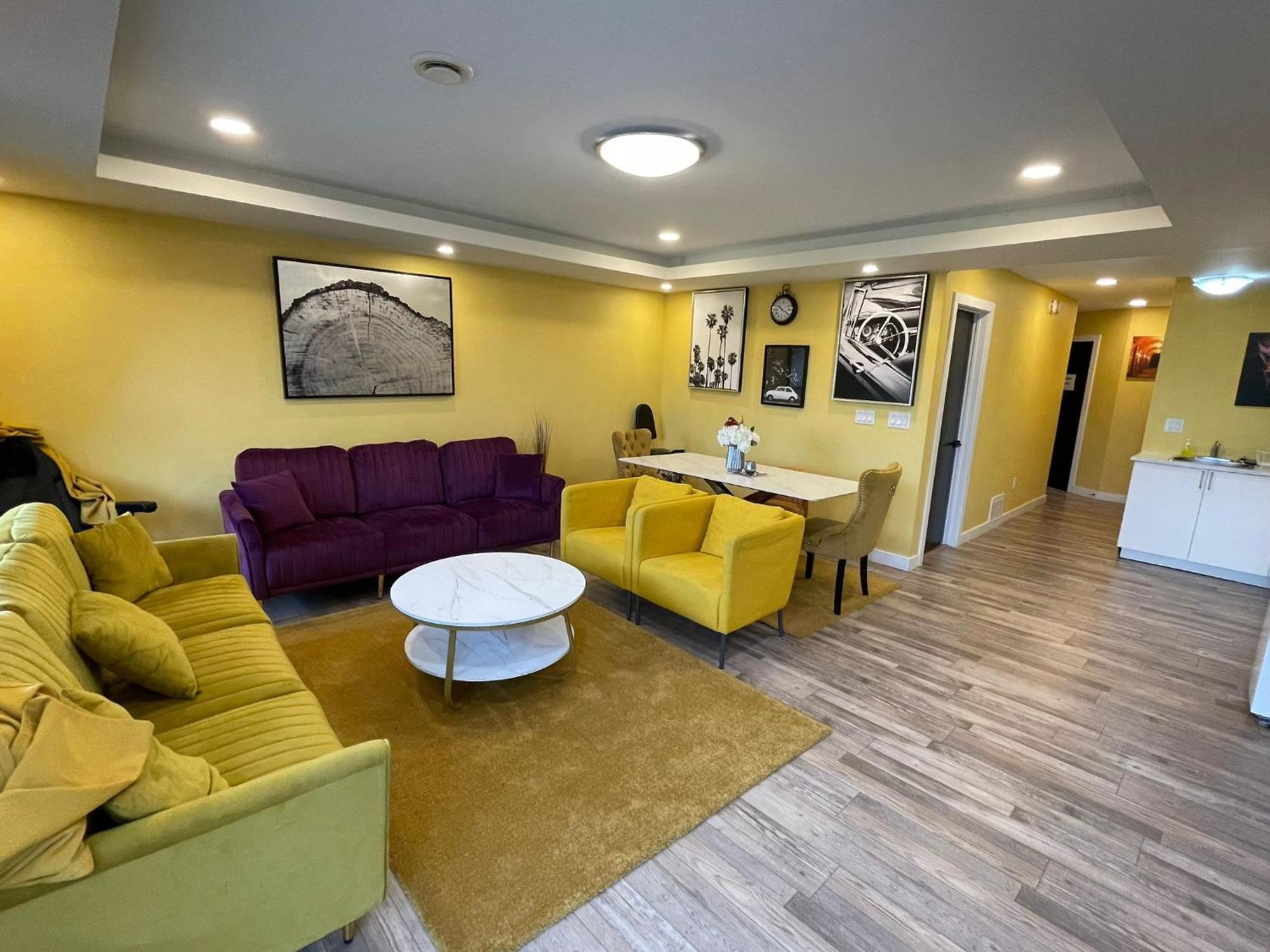 וויניפג Home Away From Home מראה חיצוני תמונה